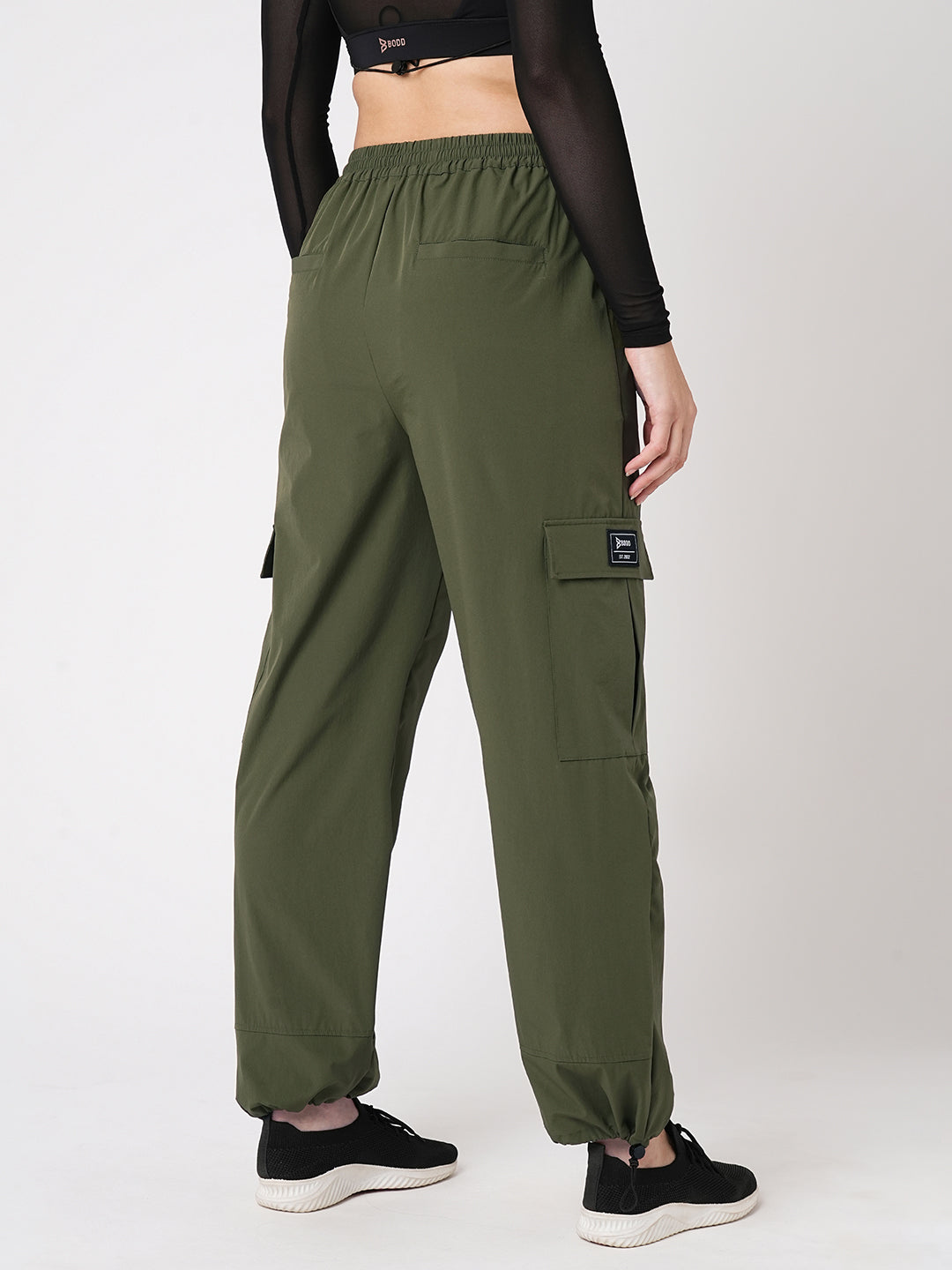 Olivine Parachute Pants BODD ACTIVE